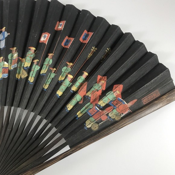 Vintage Asian Handheld Fan Band Parade Scene Black Hand Painted - Picture 2 of 10